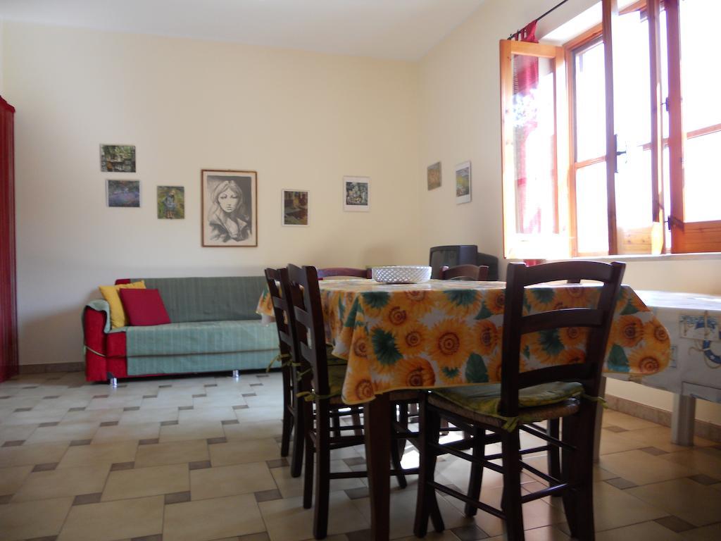 Villa Magnolia Appartamenti Nicotera Camera foto